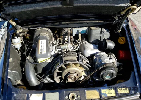 1986 Porsche 911 Carrera z USA, uszkodzony, nr VIN WP0AB091XGS121837